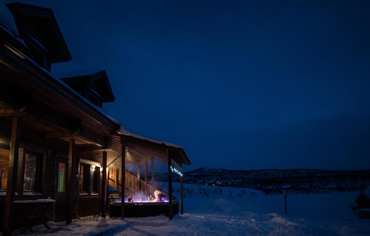 Tundrea Holiday Resort Kilpisjarvi Exterior photo